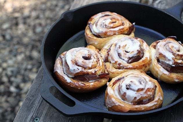 Bacon-Stuffed Cinnamon Roll Bake – Sweet and Savory Camping Breakfast Recipe Bacon-Stuffed Cinnamon Roll Bake – Sweet and Savory Camping Breakfast Recipe